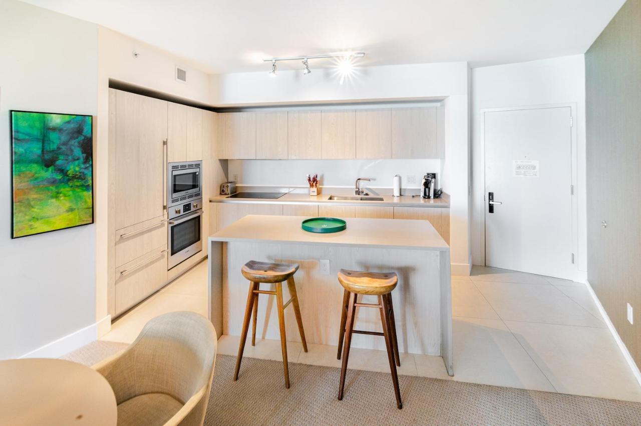 הוליווד Luxurious Hyde Resort Apartments מראה חיצוני תמונה