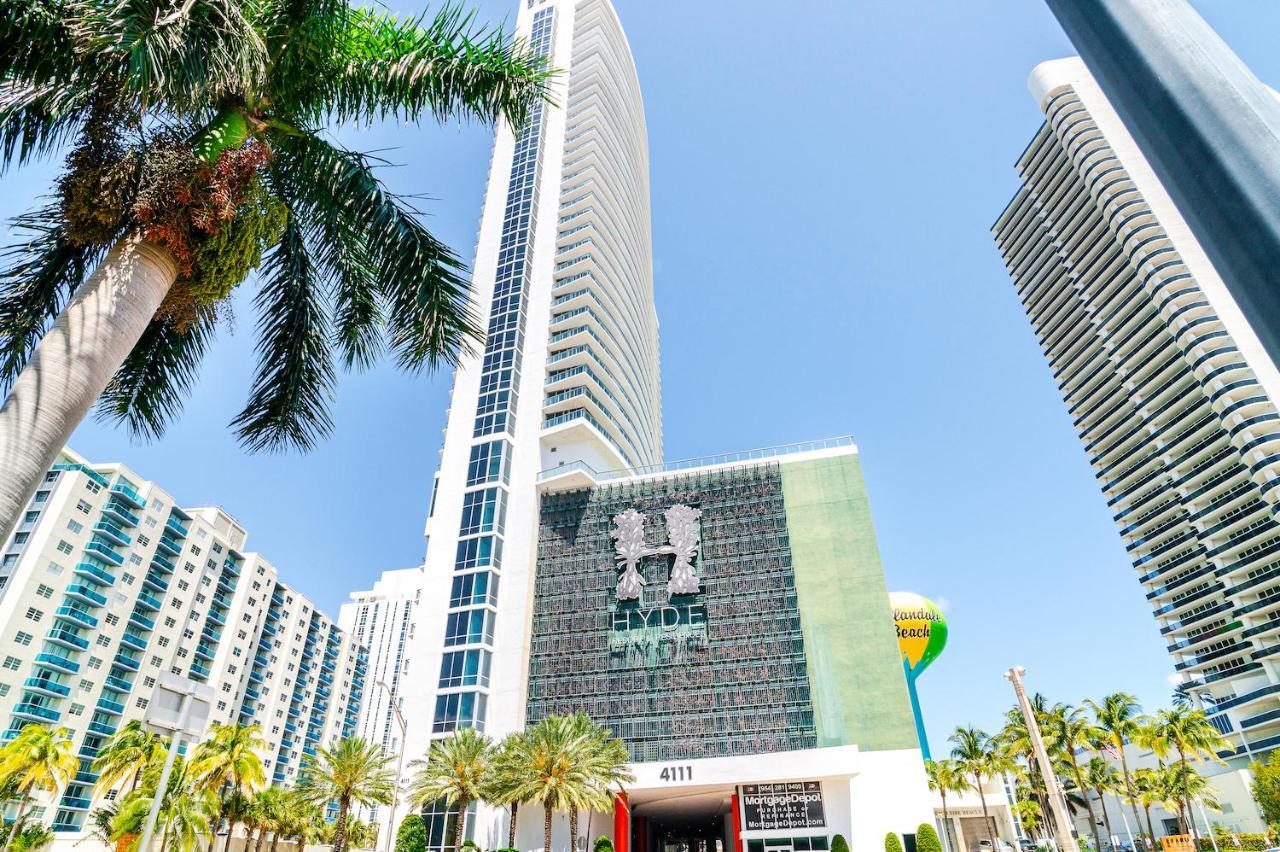 הוליווד Luxurious Hyde Resort Apartments מראה חיצוני תמונה